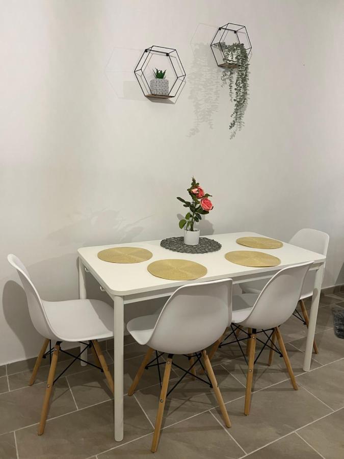 Joanna Court Rooms Larnaca Eksteriør billede